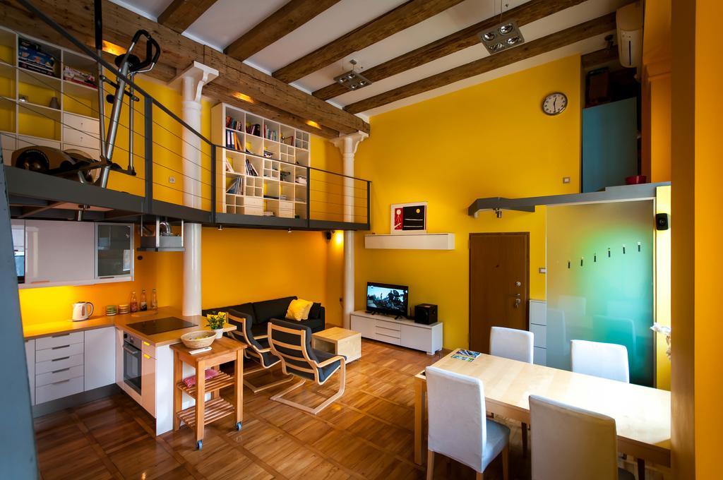 Apartment Unique Old Tobacco Factory